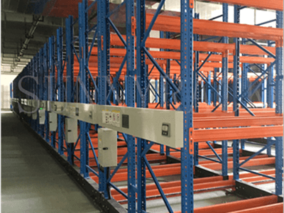 Electronic mobile racking case