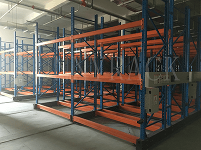 Electronic mobile racking case