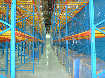 Selective pallet racking case