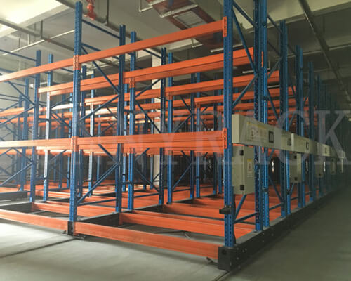 Electric mobile shelving