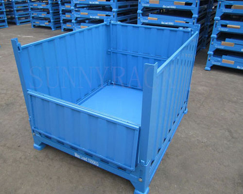 Steel pallet box